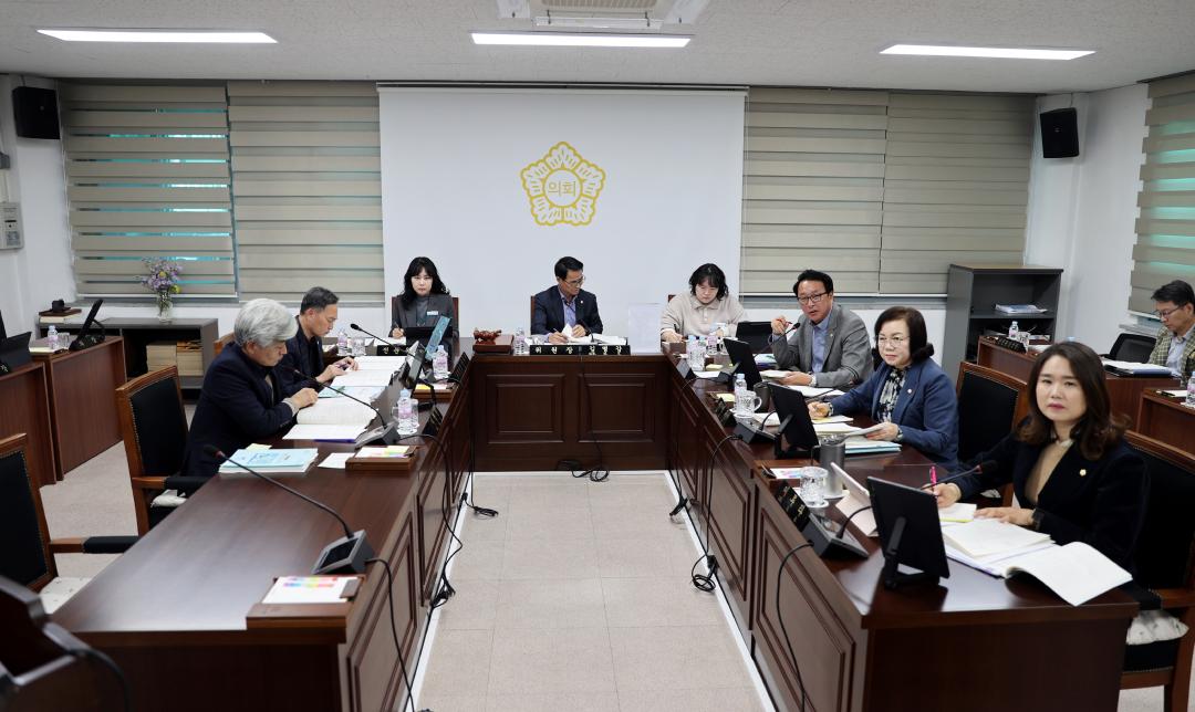 '제295회 제2차정례회' 게시글의 사진(10) '(24.11.19)제295회 제2차정례회(행감위)-55.JPG'